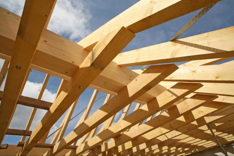 Charpente de maison en construction bois
