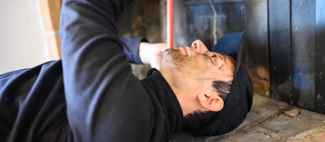 ramonage des ouvrages de fumisterie